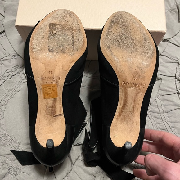 Alexandre Birman suede ankle bootie with 3-1/4 inch heel, size 38 - Picture 9 of 10